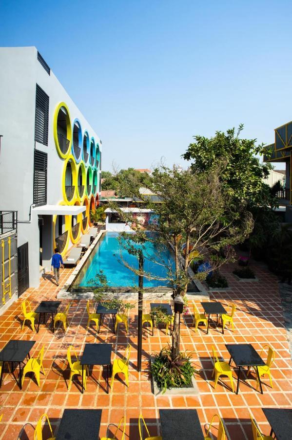 The Flex Hostel Siem Reap Exteriör bild