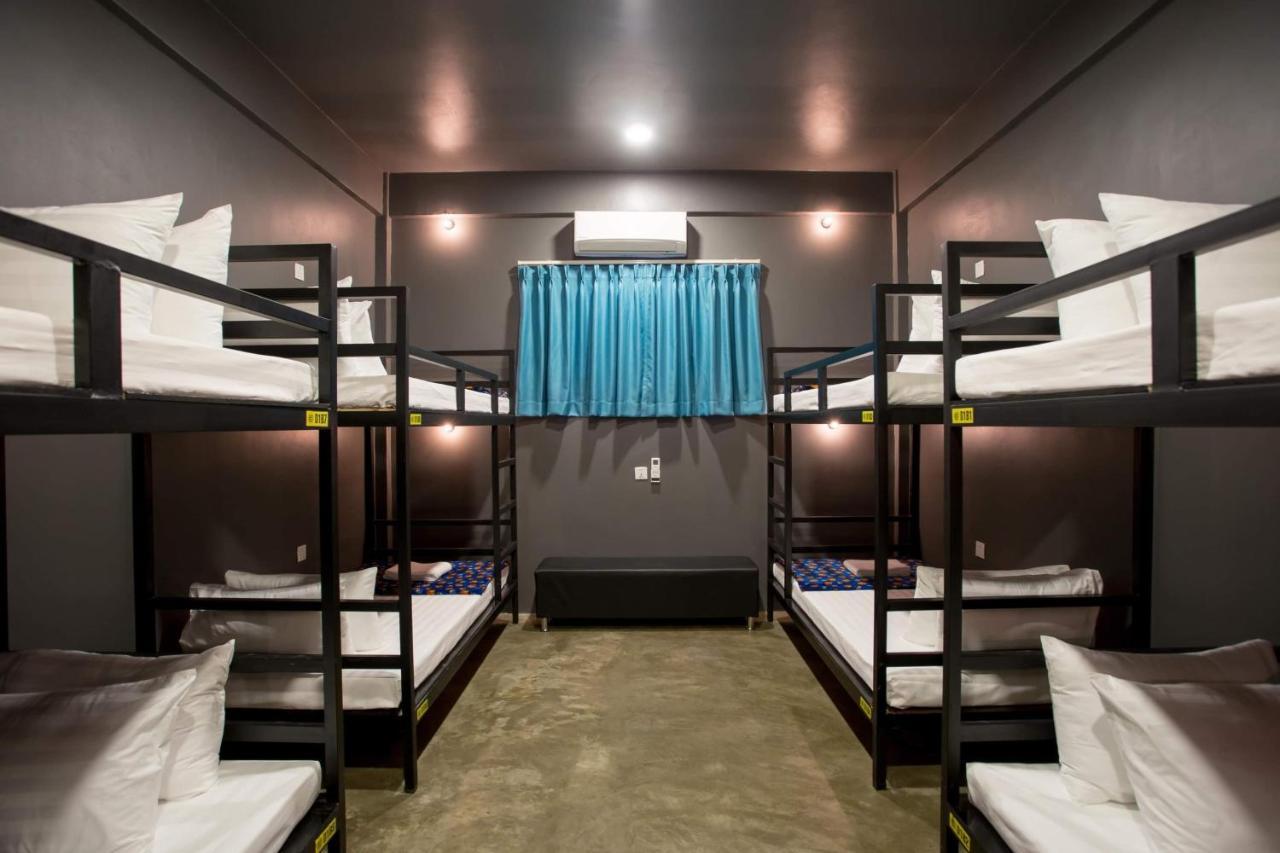 The Flex Hostel Siem Reap Exteriör bild