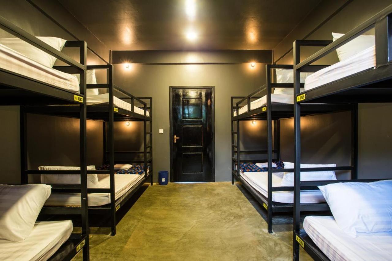 The Flex Hostel Siem Reap Exteriör bild